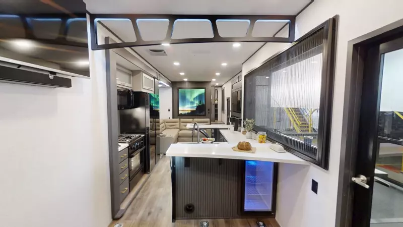 40BAR13 Floorplan Main Room